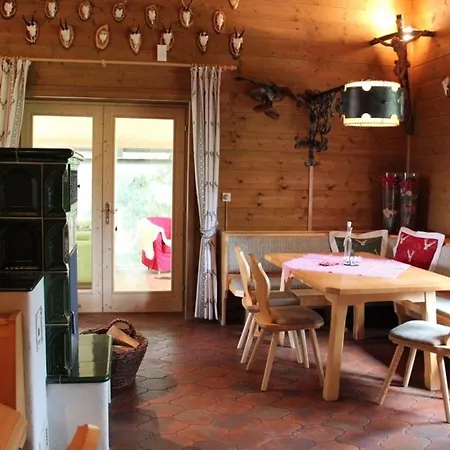 Alpine-lodges Petra Сasa de vacaciones Sauerwald